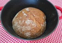 Tam Buğday Unlu Ev Ekmeği (Döküm Tencerede)