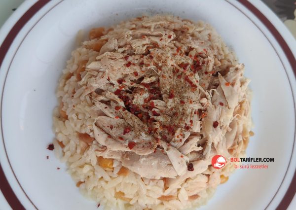 Klasik Lezzet Tavuklu Pirinç Pilavı