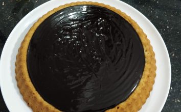 Anne Elinden Çikolatalı Tart kek