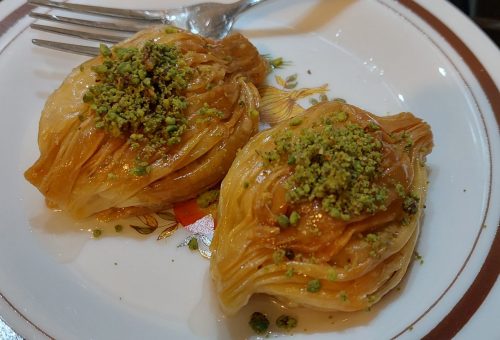 Hazırdan Farksız Mekik Baklava