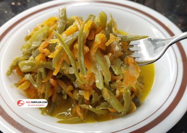 İster Meze İster Yemek; Narenciyeli Zeytinyağlı Taze Fasulye