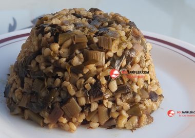 Nivik Otlu (Tirşik Otlu) Bulgur Pilavı
