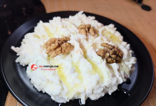 Yeşil Elmalı Yoğurtlu Kereviz Salatası